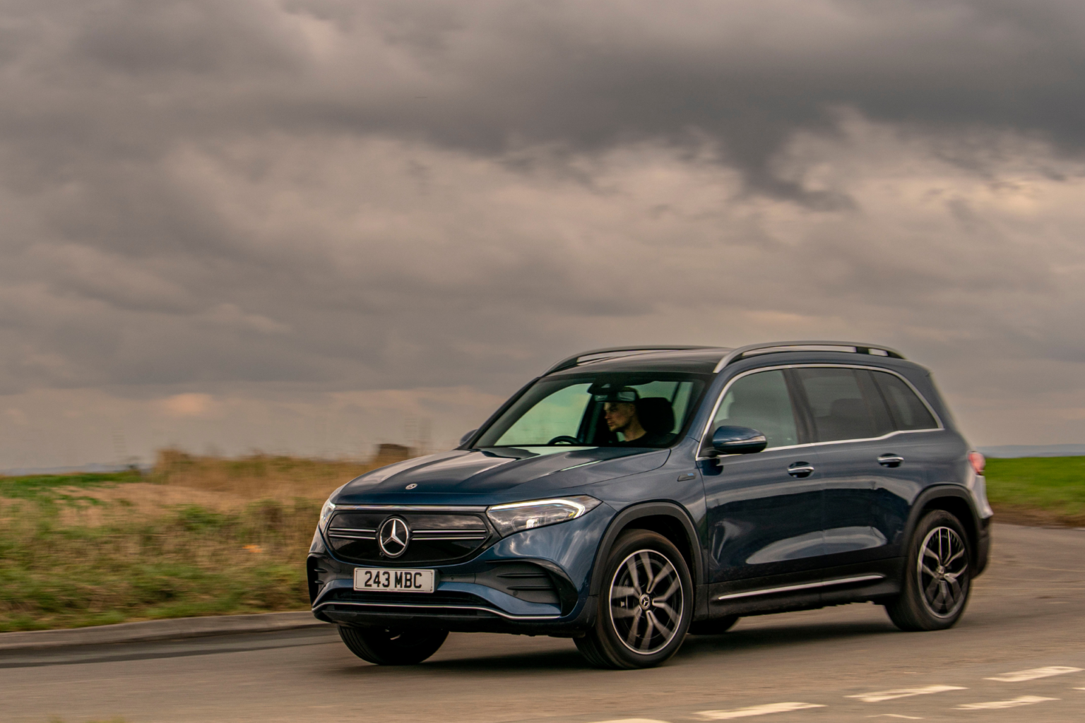 Best Electric Mercedes-Benz SUVs of 2025 - Car Triple